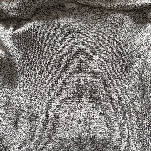 Aritzia community cape XS/Small - Picture 2 of 2